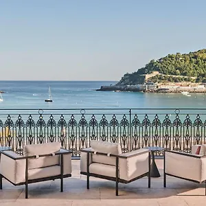 nobu-hotel-san-sebastian.sansebastianhotels.net/