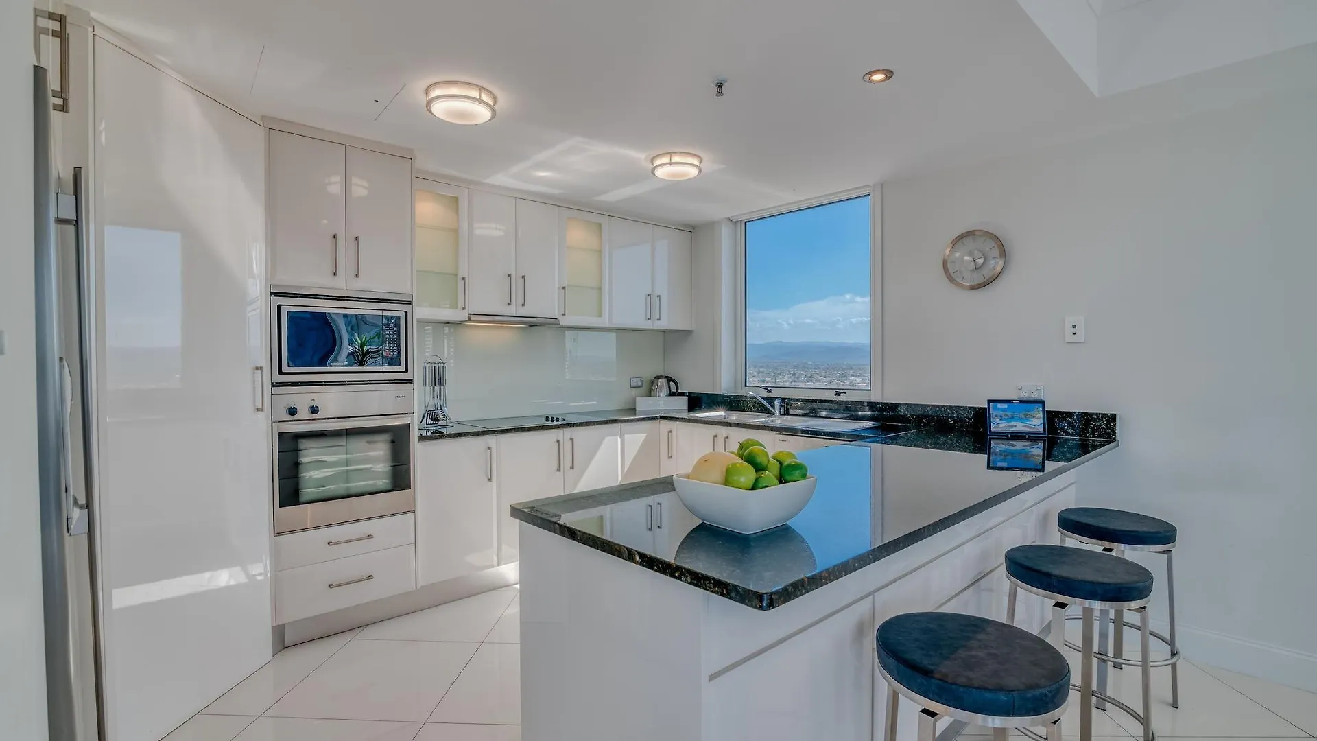 Bel Air On Broadbeach - Official Gold Coast Aparthotel